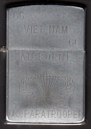 Airborne U.S. Paratrooper 1st Cav Div 65 - 66 1